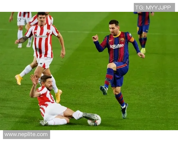 巴萨与塞维利亚第9轮精彩对决全场录像回放与精彩瞬间分析